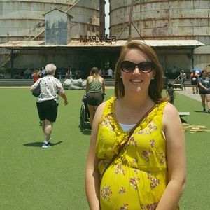 Meet your Posher, Leigh anna